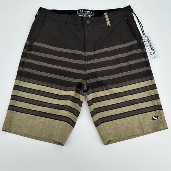 Billabong For Land and Water NWT Men’s Platinum Stretch Shorts Size 30 - Picture 1 of 15